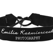 Personalizowany indywidualnym haftem pasek do aparatu fotograficznego